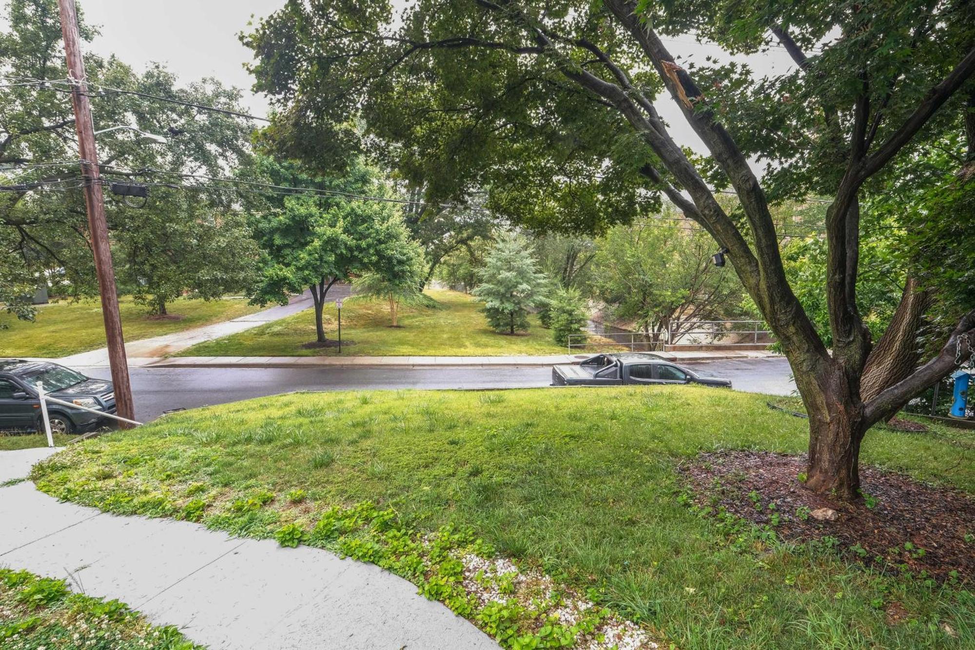 Pet-Friendly Mount Rainier Home With Gas Grill! Luaran gambar